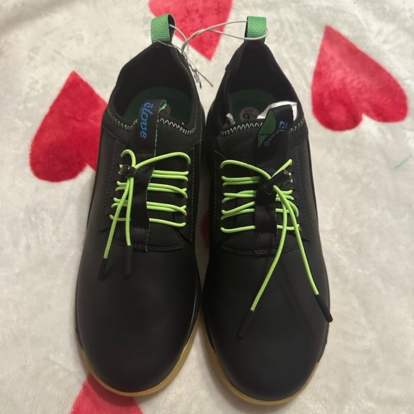 New Clove Limited Edition Healthcare Unisex Lunar Fade Shoes - Picture 13 of 13